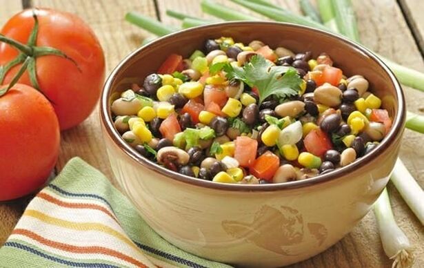 Diet vegetable salads can be included in the menu when losing weight with proper nutrition